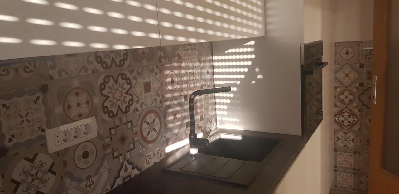 S & F Zagreb Apartman エクステリア 写真