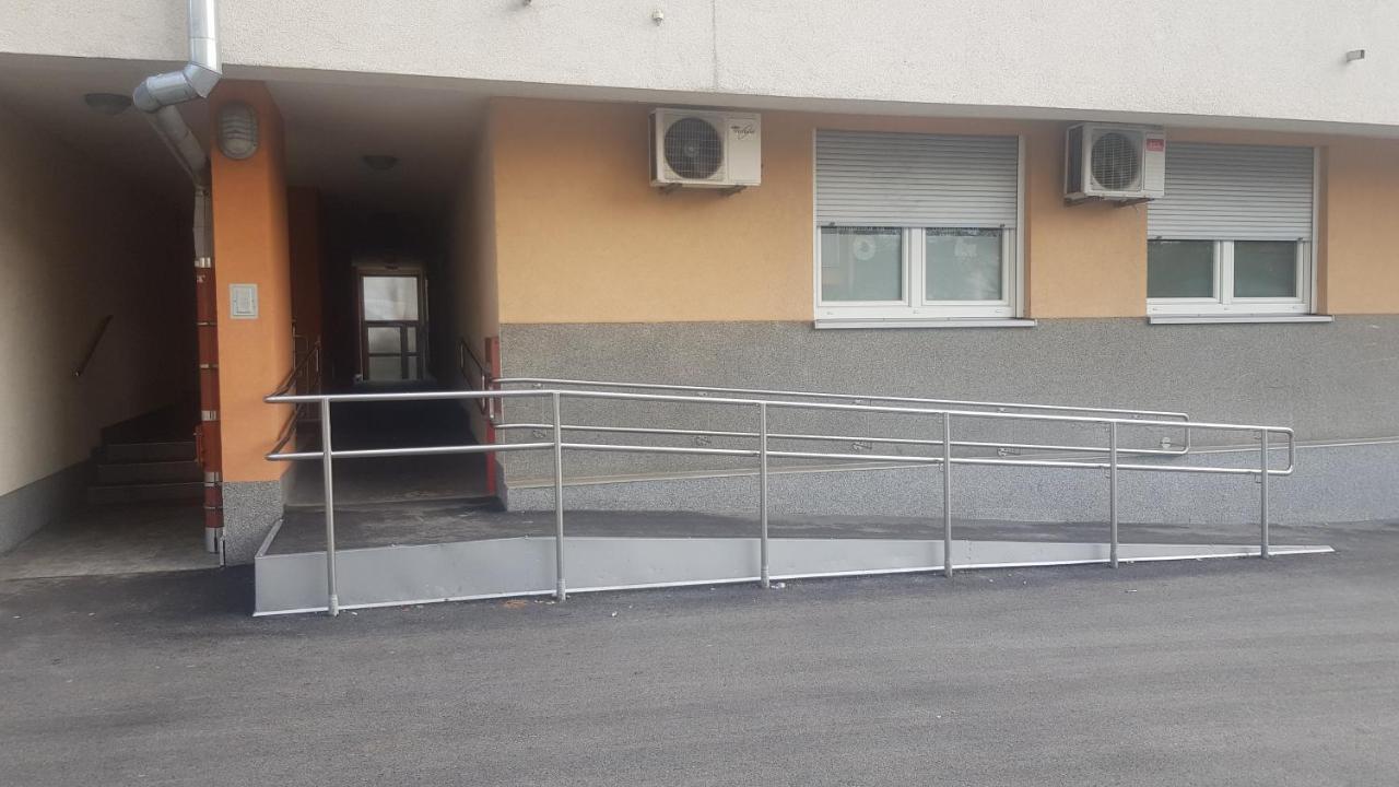 S & F Zagreb Apartman エクステリア 写真